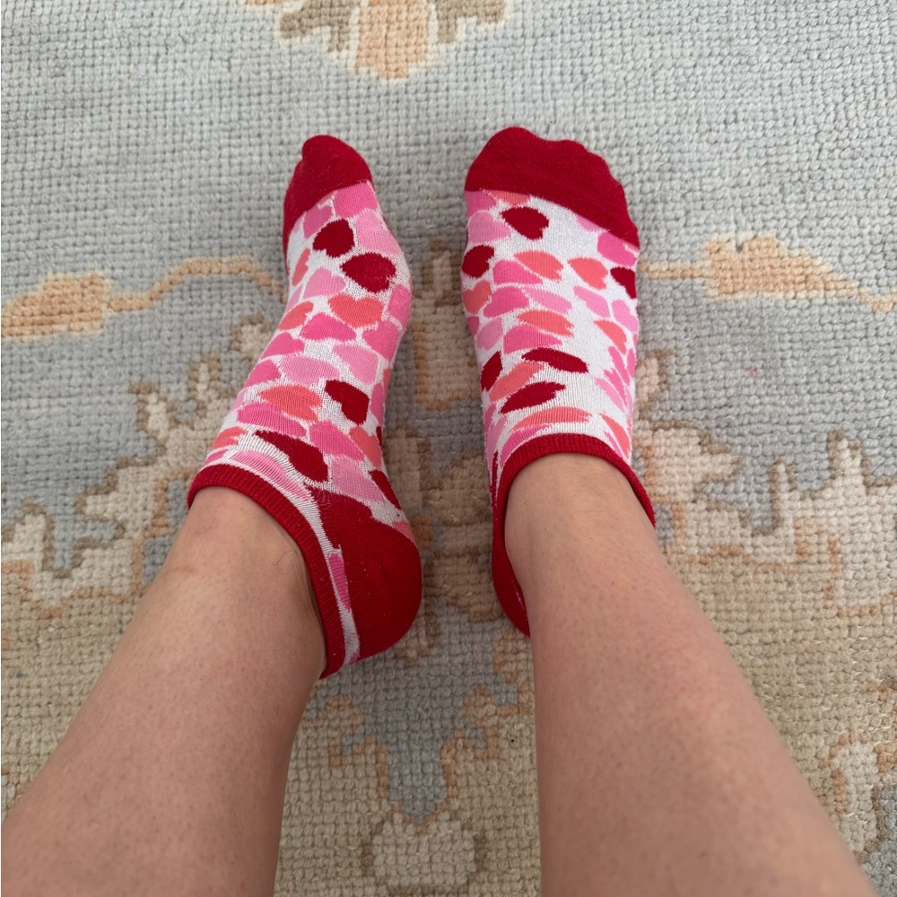 Heart Patterned Ankle Socks - image 1